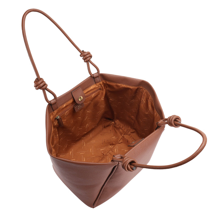 THE PRIMROSE